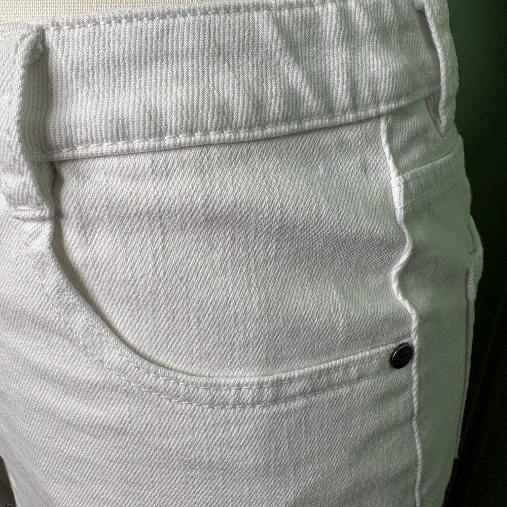 Donna Karan White Skirt with Butterfly Accents embroidery XS - Picture 6 of 13